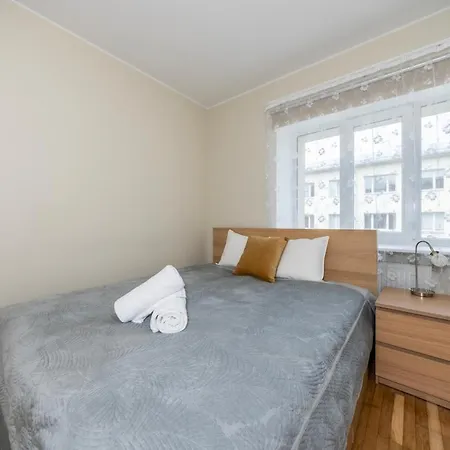 Free Parking In The Yard Quiet Area Center Korter *