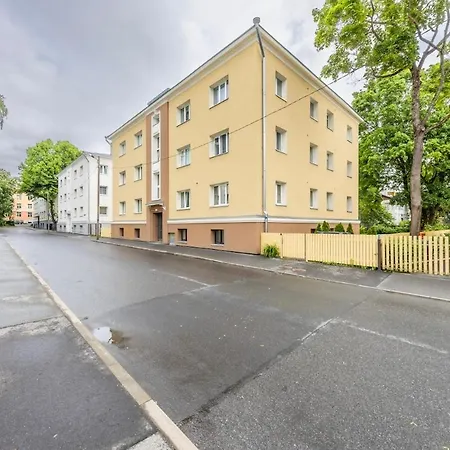 Daire Free Parking In The Yard Quiet Area Center *